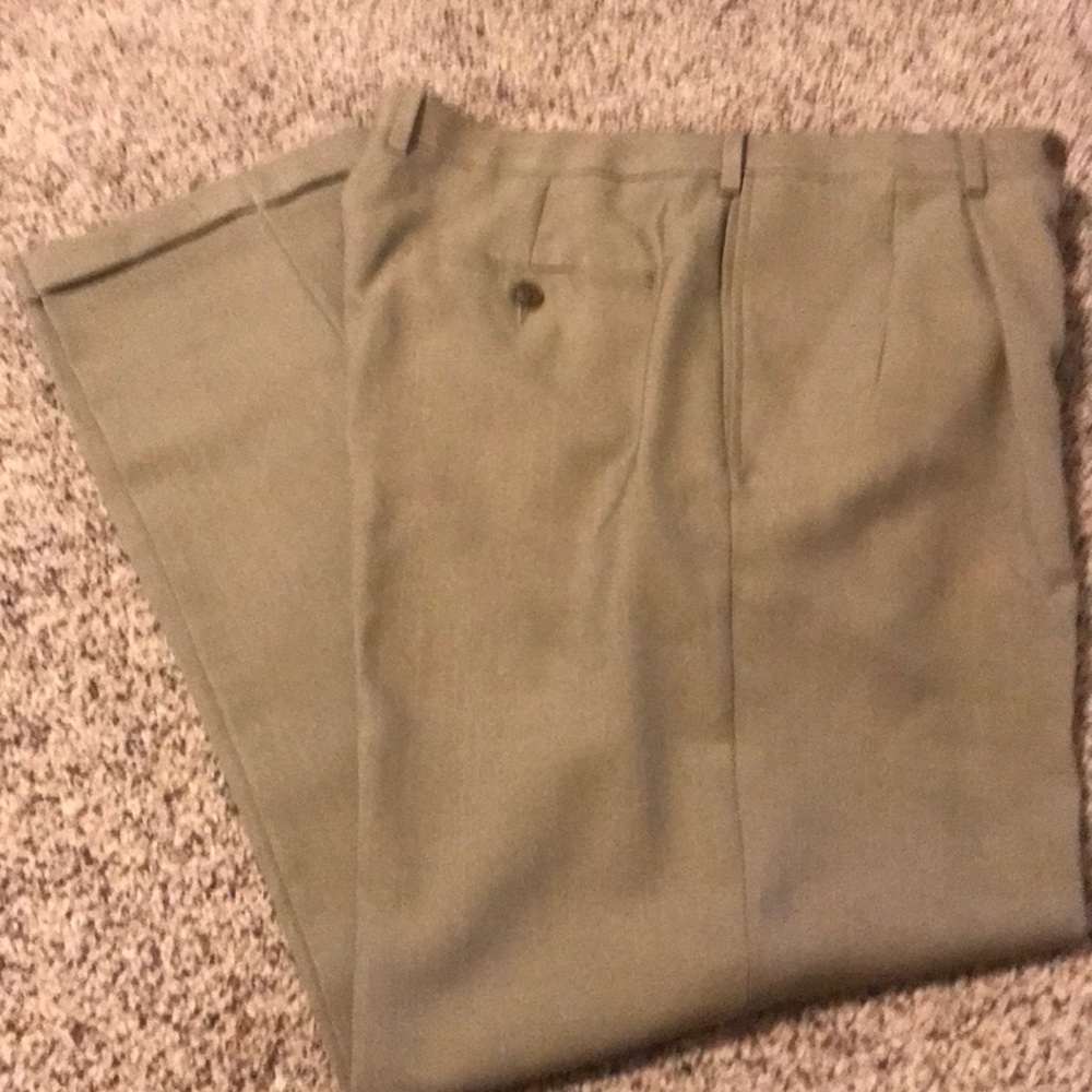 Men’s slacks
